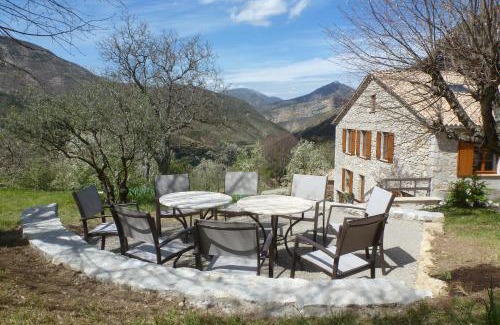 Remuzat Bed & Breakfast | Entre Terre et Ciel