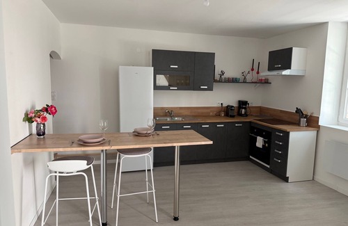 Brienon-sur-Armancon House | Entre Vignes & Saveurs: Charming outbuilding at the gateway to Chablis