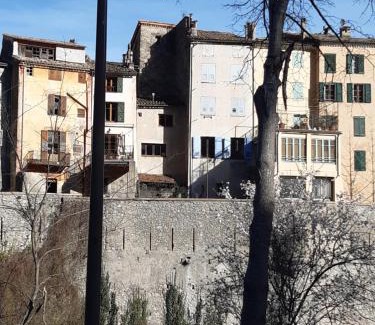 Entrevaux Apartment | Entrevaux appartement avec vue