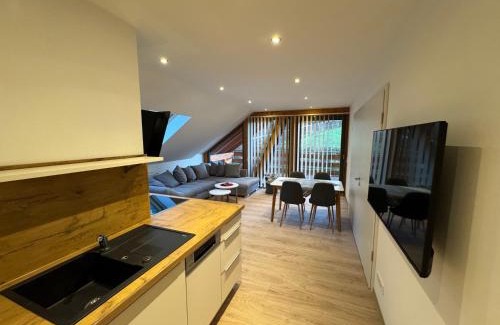 Heles Apartment | Entspannung im Wald - mit Schwimmbad