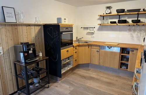 Obergunzburg Apartment | Entspannung und Ruhe mit Sauna und Whirlpool - Alpen Relax - Auch mit Haustieren