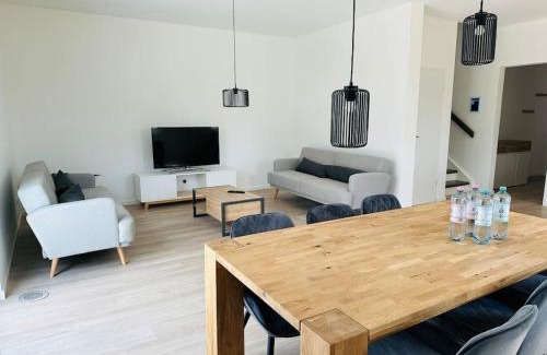 Neuenhagen bei Berlin Apartment | ENTWURF Modernes Wohnen bei Berlin