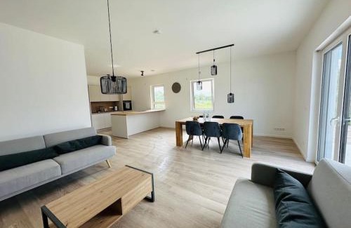 Neuenhagen bei Berlin Apartment | ENTWURF Modernes Wohnen bei Berlin