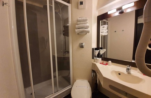 Cannes-Ecluse Hotel | Enzo Hotels Cannes Ecluse by Kyriad Direct