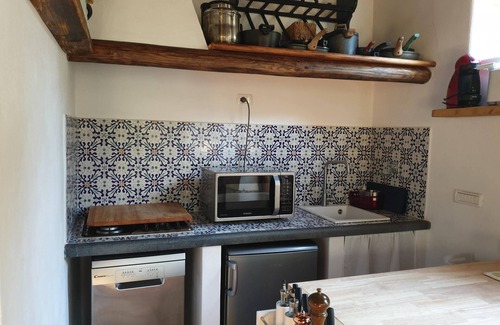 Monte Gallina Cottage | Eolie Getaway Relax sunsetTrekking Nature Lovers sauna private pool hot tub