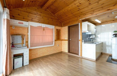 Irun-myeon Apartment | Eoullim Pension