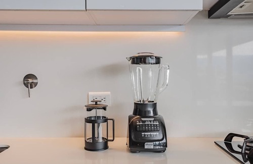 Lalinde Apartment | |EP| Spacious Apt W/Gym, Balcony, pool/Views