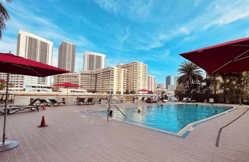 Hallandale Beach Apartment | Epic 29th-Floor Studio at Beachwalk Resort