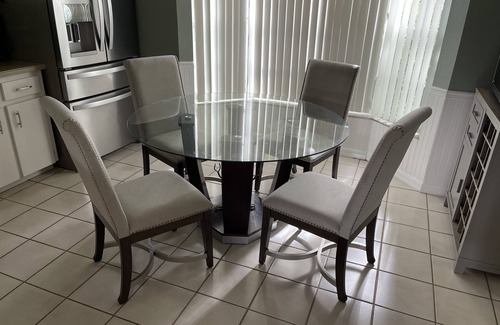 Lakeland House | Epic backyard | 1500sqft 3/2 Home in quiet cul-de-sac neighborhood