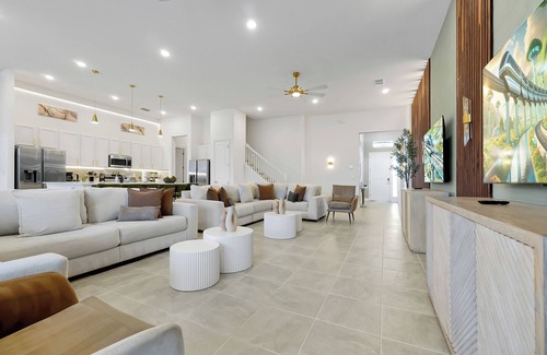 Florida Central Atlantic Coast House | Epic Paradiso Mansion-Pool/Game Room/Theater-4