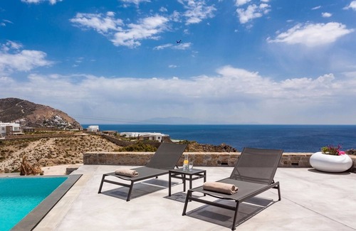 Elia Villa | Epic Twin Complex - Perfect Selection for large Groups - Newly Built