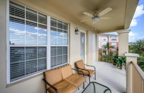 Florida Central Atlantic Coast Apartment | Epic Universe Vista Cay Lakeview Condo - 1019