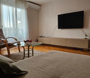 Loznica Apartment | Epicentar apartment