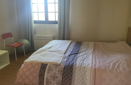 La Courtete Apartment | Equestrian gîte, apartment in the middle of nature, quiet, comfortable.