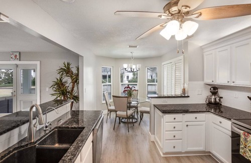 Wellington House | Equestrian Paradise with Bounce House, Fire Pit, Heated Pool and much more!