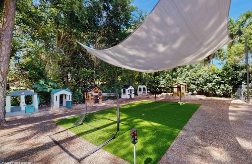 Wellington House | Equestrian Retreat