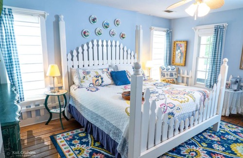 Canyon Lake Bed & Breakfast | Equinox Inn at Canyon Lake