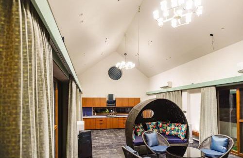 Dabok Villa | Eraaya Farms Luxury Pet Friendly Villa with Pool