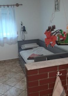 Lenti House | Erdei fenyö vendeghaz