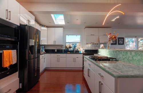 Corte Madera House | Eria events and stay on Paradise, premier modern waterfront retreat