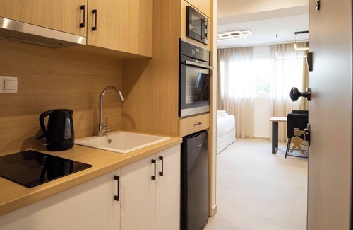 Vardaris Apartment | Eria Suites Thessaloniki