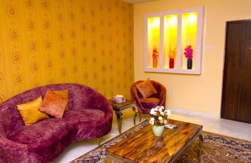 Opebi Hotel | ERITH APARTMENT AND SUITES
