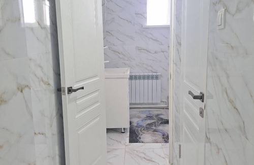 Karakol House | Erkin
