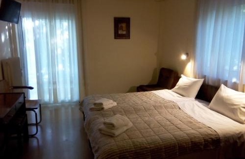 Loutra Ypatis Hotel | Ermis