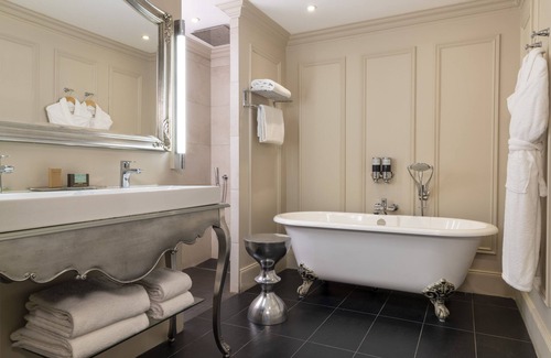 Beauvoir Hotel | Ermitage Mont Saint Michel