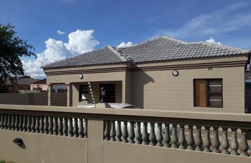 Francistown Hotel | Eros Guest Inn