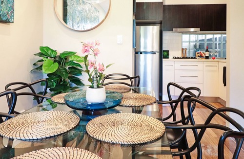 Brompton House | Eros❤️Near Adelaide Oval ✪ City Fringe ✪ FREE Wifi ✪ Netflix ✪ Parking ✪ PET