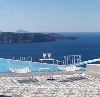 Santorini Resort | Erosantorini Estate