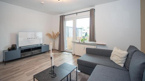 Brassert Apartment | ERSTAY - bis zu 5 Personen I Balkon
