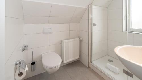Altendorf-Ulfkotte House | ERSTAY - moderne Zimmer