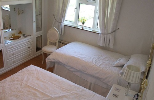 Newgale Bed & Breakfast | Erw-lon Farm
