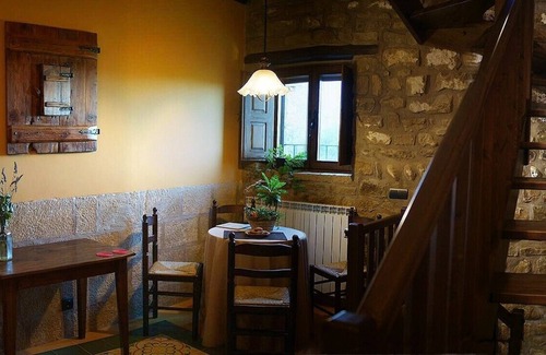 Ardisa Cottage | Charming house La Bodega del Hortal