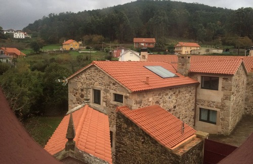 Cabana de Bergantinos House | CASA OSRONCAIRO-VILLA WITH GARDEN IN COSTA DA MORTE GALICIA