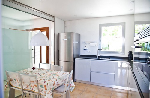 Palma de Mallorca Villa | A BALCON ON THE SEA OF MALLORCA