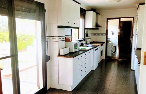 Montserrat Villa | Beautiful house with swimming pool