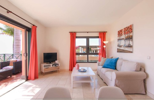 Salobre Villa | 120 m² Villa ∙ 2 bedrooms ∙ 4 guests