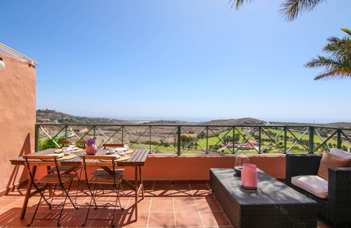 Salobre Villa | 120 m² Villa ∙ 2 bedrooms ∙ 4 guests