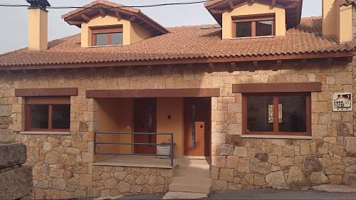 San Martin de la Vega del Al House | Los Arroyos