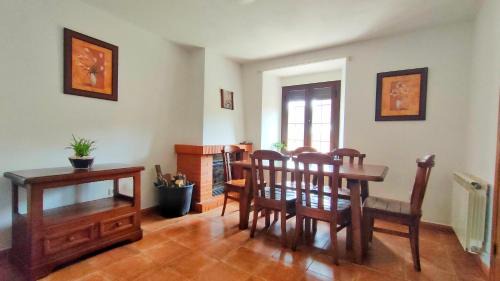 San Martin de la Vega del Al House | El Locutorio