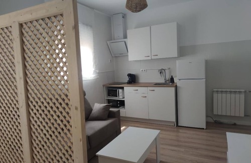 Villafranca de los Caballeros Apartment | Apartment in Lagunas de Villafranca, ideal to disconnect