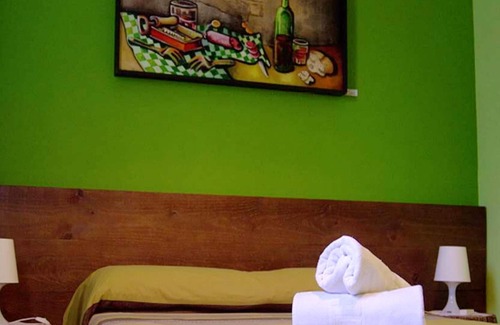 Villacanas Villa | Homerez - Villa for 13 ppl. with swimming-pool at Villafranca De Los Caballeros