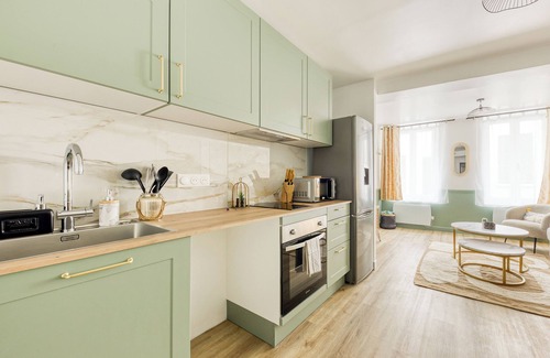 Lagny-sur-Marne Apartment | Escale en famille, accès rapide Disneyland balades au bord de l'eau Gare à 3 min