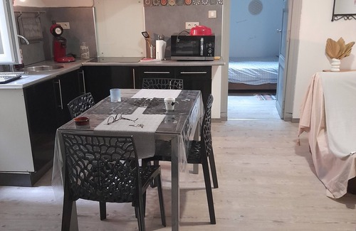 Maraussan Apartment | Escale Voltaire, T2, 32 m2 au Calme, Centre Historique