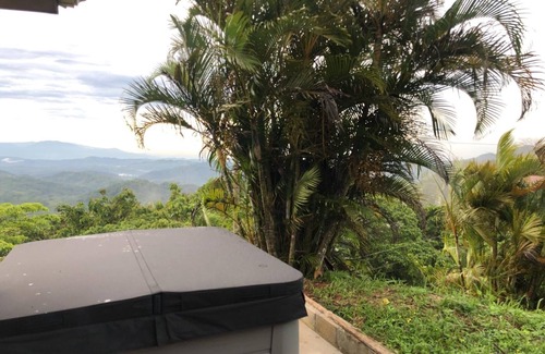 Playa Hermosa House | Escapada de Lujo en la Montaña; jacuzzi, vistas y air acondiciando