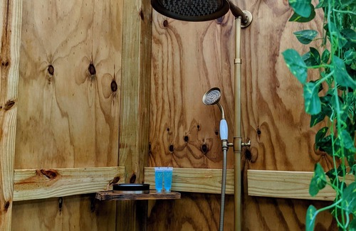 Aibonito House | ¡escapada Romántica! Glamping en Burbuja con Jacuzzi Privado Para Dos