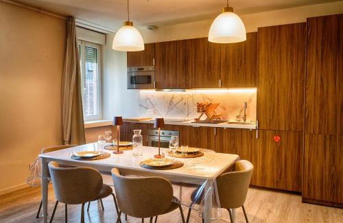 Saint-Ambroix Apartment | Escapade en famille en appartement - Ciné privé, balnéo et jardin